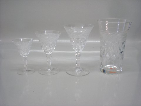 Ukendt ?? Drikkeglas - glasservice - Kender nogen navnet