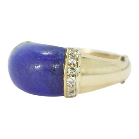 Ring af 14 kt. guld med lapis lazuli og diamanter