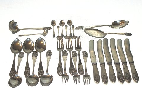 Flatware Set Silver