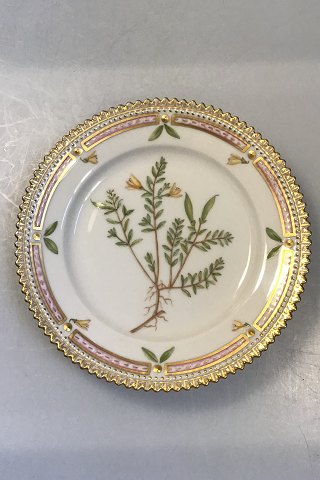 Royal Copenhagen Flora Danica Kagetallerken No 20/3552