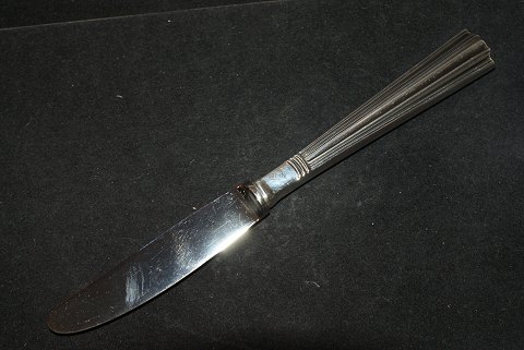 Lunch Knife Margit SilverThe crown of silverLength 19.5 cm.