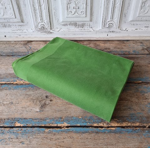 Georg Jensen Damask vintage tablecloth - grass green with geometric pattern 160 x 270 cm.