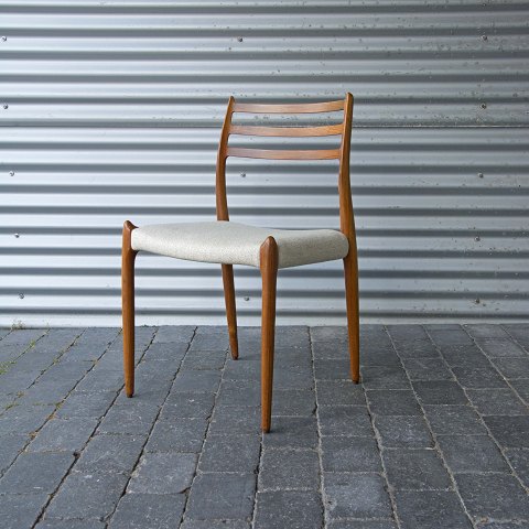 6 NO Møller
Stole 
model 78 palisander
