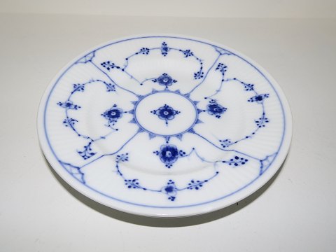 Blåmalet Riflet
Kagetallerken 15,5 cm.