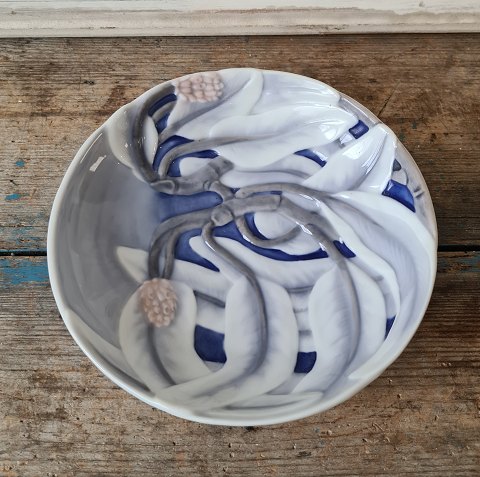 B&G Art Nouveau bowl designed by Effie Hegermann-LindencroneBeautifully decorated with Magnolia in relief no. 1153