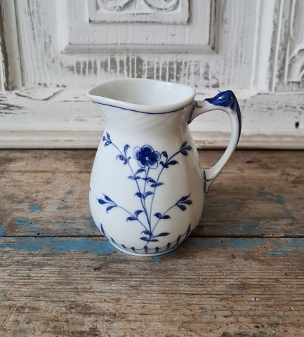 B&G Butterfly cream jug no. 189