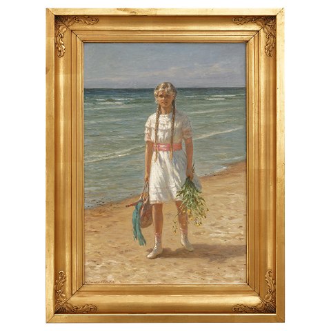 N. F. Schiøttz-Jensen, 1855-1941, Öl auf Leinen. 
"Junges Mädchen am Strand". Signiert und datiert 
1918. Ausgestellt Kopenhagen 1919. Lichtmasse: 
64x42cm. Mit Rahmen: 82x60cm