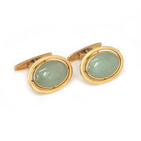 Pair of 14kt gold Hans Hansen cufflinks. Size: 
17x23mm