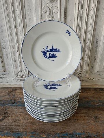 Royal Copenhagen Jægerspris dinner plate no. 9474