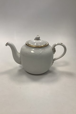 Bing and Grondahl Hartmann Tea Pot No. 238/656