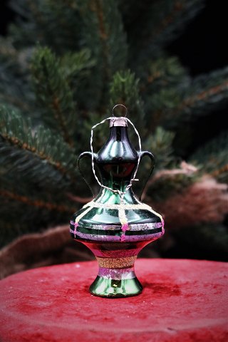 Gammelt glas juleornament / juletræspynt , Krukke 
fra omkring 1920-50...