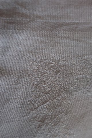 Antikke Stoffservietter/MundserviettenAus FlachsHandgemachtMit schönem Gewebe mit Struktur30cm x 35cmWir haben: 13 stk. die gleich sindIn gutem StandeDas antikke, dänishe Leinen und Barchent ist unser Sondergebiet