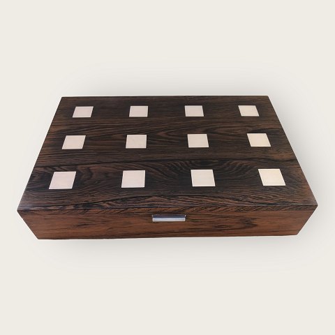item no: 587108