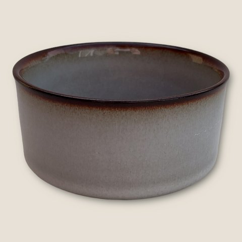 item no: 588452