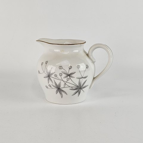 B&G flødekande
189
Henrik
8 cm