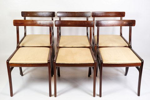 Sæt Af 6 Spisestuestole - Model Rungstedlund - Mahogni - Polstret I Lyst Stof - 
Ole Wanscher - P. Jeppesen - 1960erne
Flot stand
