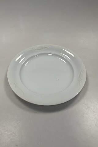 Royal Copenhagen White Magnolia with Embossed Bisque Flowers Dinner Plate 625