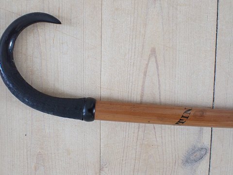 Italiensk bjergstok med greb af gedehorn.