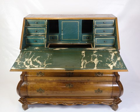 Chatol With Intersia - Four Drawers - Light Walnut - Lysberg & Hansen - 1890s