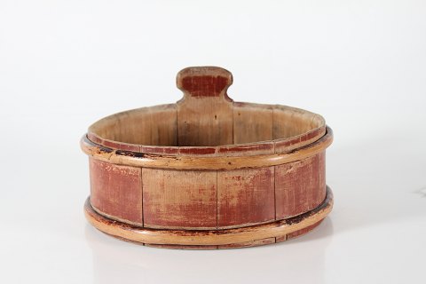 Antique Swedish
Country style
Large barrel shaped bowl