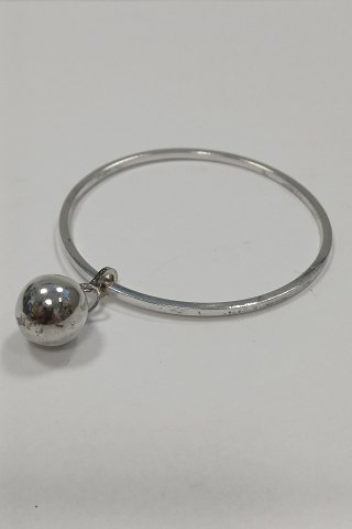 Aarre and Krogs Eftf. Sterling Siver Armring Bangle with Ball Pendant