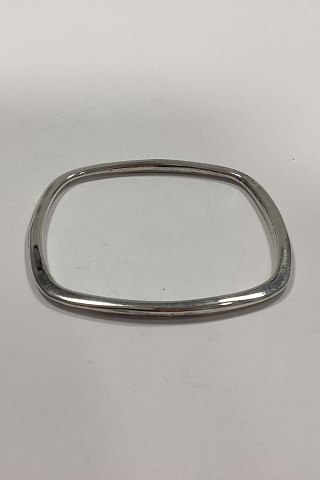 Moderne Kvadratformet Armring i Sølv