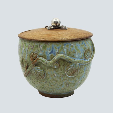 Arne Bang; A stoneware jar with lid