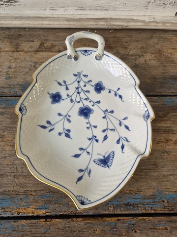 B&G Butterfly Kipling with gold edge leaf-shaped dish No. 199