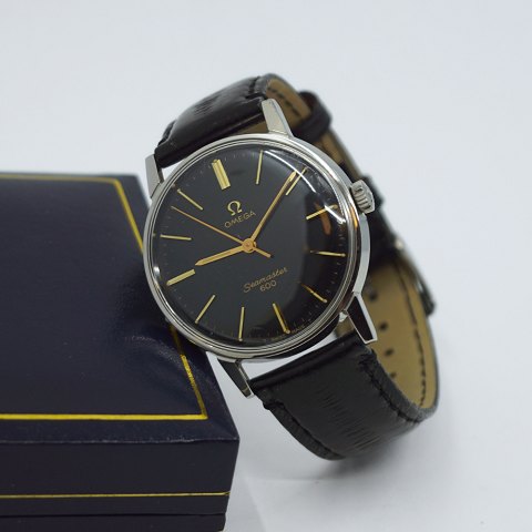 Omega; Seamaster 600 wristwatch in steel,1967
