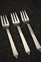 vare nr: Georg Jensen "Pyramide"