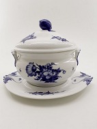 Royal Copenhagen bl blomst flettet stor terrin solgt