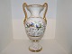 Bing & Grondahl
Large impressive vase with birds from 1853-1895