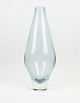 Glas vase i isblå farve af Holmegaard.
5000m2 udstilling.