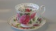 Kaffekop med underkop  "November" Royal Albert Månedstel Engelsk StelBlomstermotiv :Chrysanthemumweb 11355  SOLGT