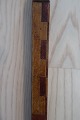 An antique two-feet-scale
This one is rare, made of wood with painted "intacia"
It is very well done
About 1820
Beautiful and good as decoration
In a good condition