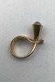 Danam Antik 
presents: 
Georg 
Jensen 18K Gold 
Ring No 915 
Moonstone Torun