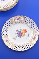 Royal 
Copenhagen 
Saxon flower 
Fruit Plate