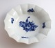 Royal Copenhagen. Blue flower. Pickle dish. Model 8556. Diameter 17 cm. (2. 
quality)