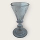 Anglais
Schnapsglas
Facettenschliff
8,6 cm
*80 DKK