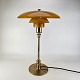 PH 3/2 bordlampe
Louis Poulsen
