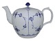 Antik K presents: Blue Fluted PlainSmall and rare teapot from 1898-1923