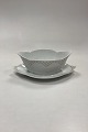 Danam Antik præsenterer: Royal Copenhagen Prinsesse, Guld Saucekande No. 563