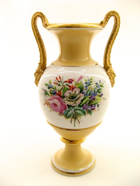 B&G vase