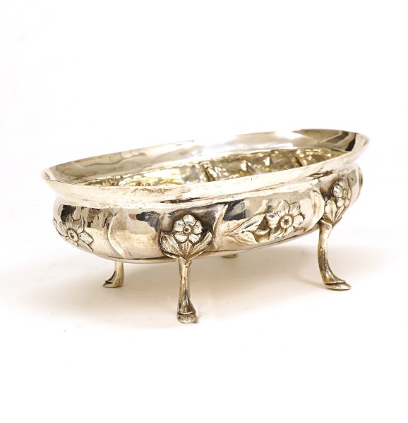 Jon Jonsen, Copenhagen, 1784. Sugar bowl, silver. H: 5,3cm. L: 13,6gr. W: 130gr