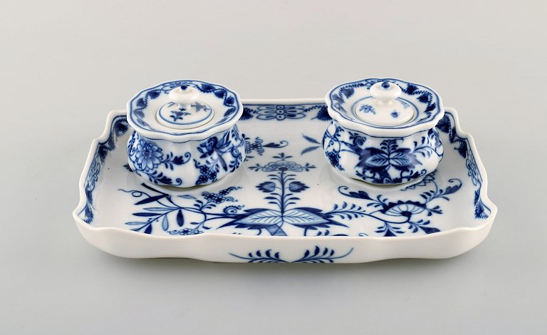 Meissen løgmønstret blækhus i håndmalet porcelæn. 1930-50