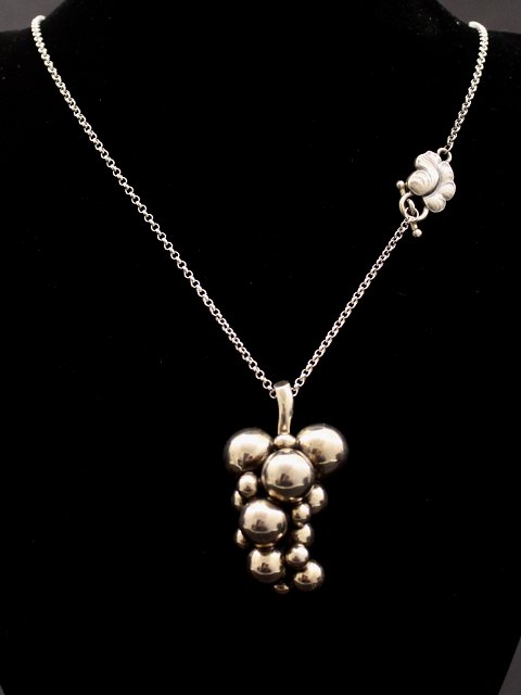 Georg Jensen moonlight grapes sterling sølv vedhæng og kæde