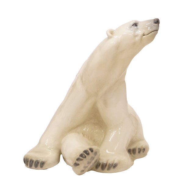 Very large B&G 1954 polar bear. H: 43cm. Base: 37x32cm