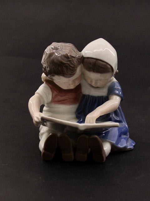 B&G reading children 1567