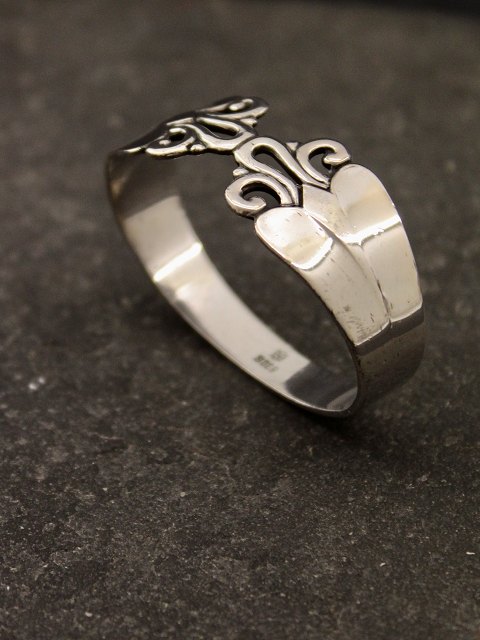 H C Andersen servietring