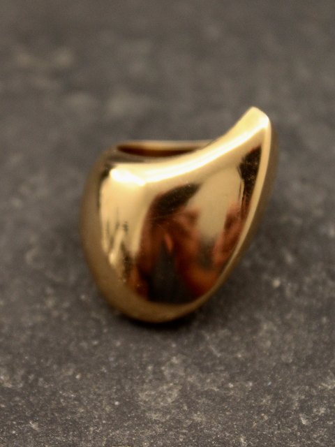 Georg Jensen 18 karat guldring  design Nanna Ditzel